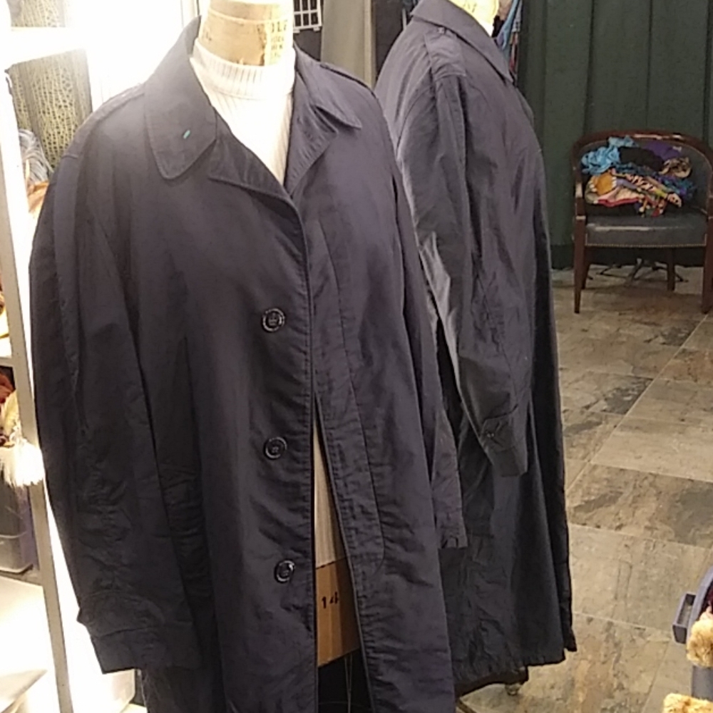 Weather Trench coat